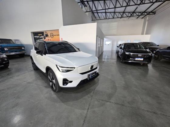 VOLVO XC40 P8 RECHARGE TWIN ELECTRIC ULTIMATE AWD